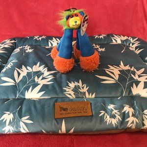 Pet Play Dog Bed (medium) and New Toy